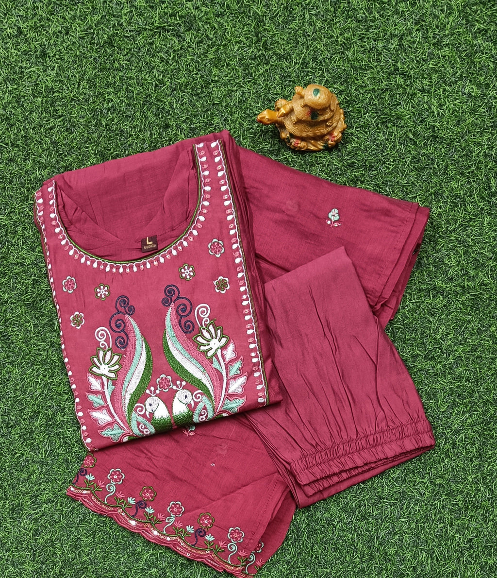 Women’s Embroidered 3-Piece Suit Set | Mall Chanderi
